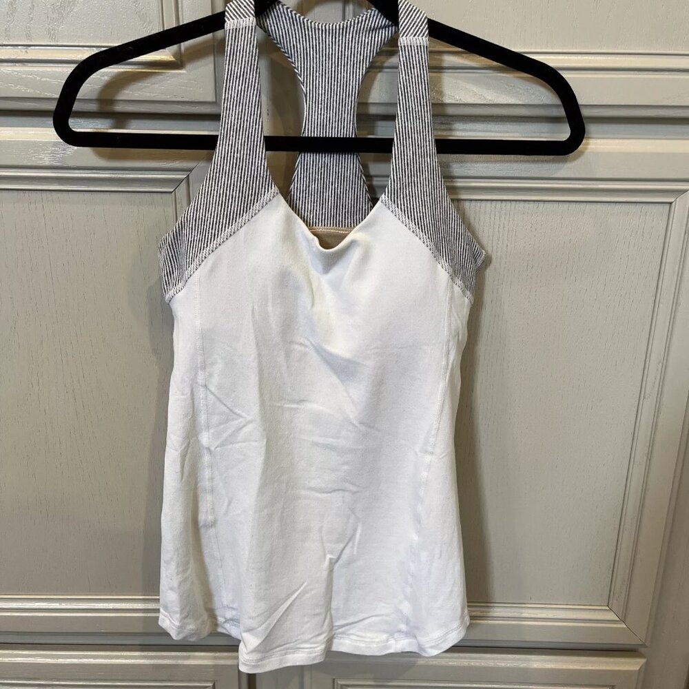 Lululemon Womens Tank Top Size 4 White / Black Activewear